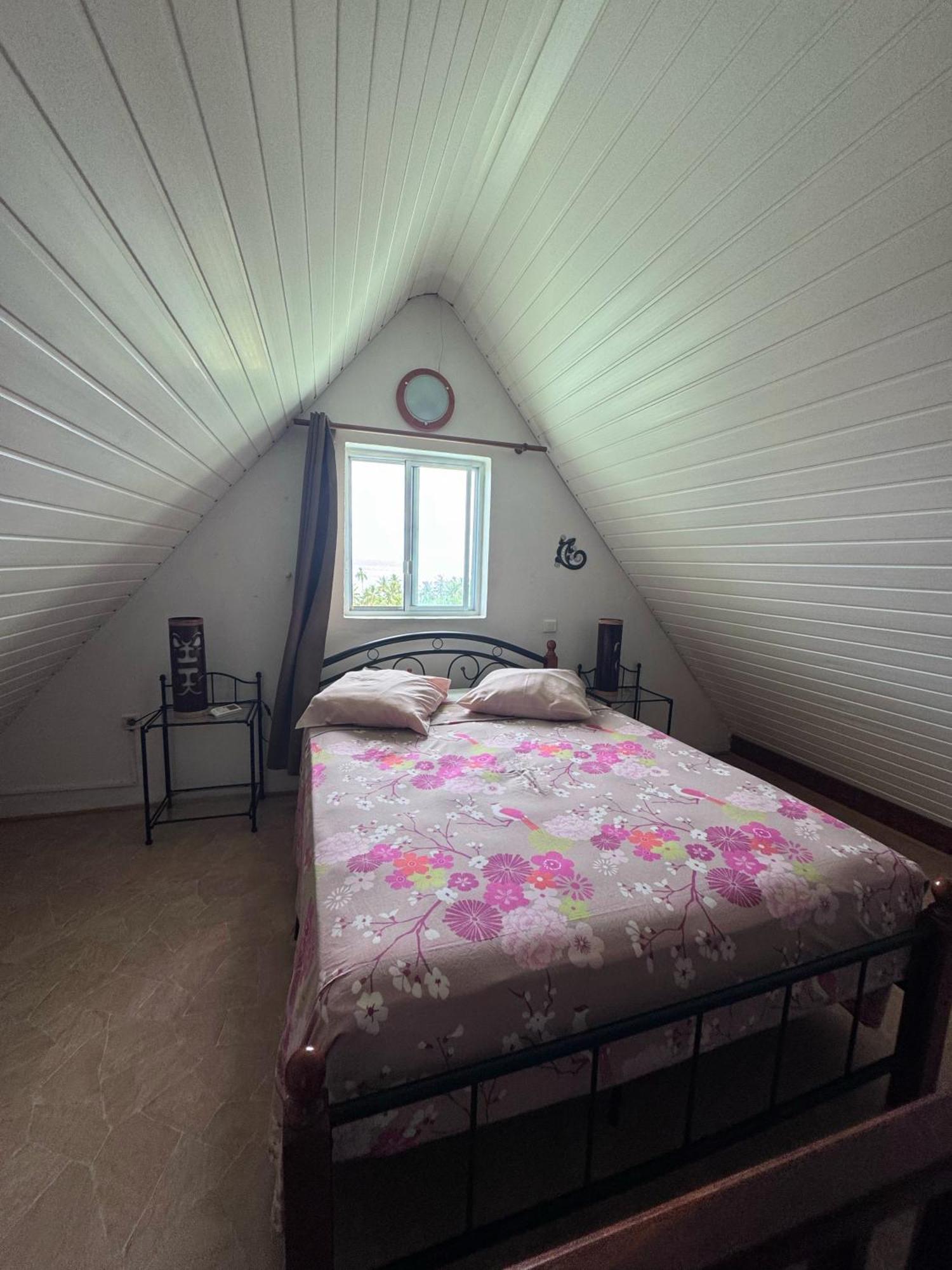 Fare Arana Moorea Guesthouse Atiha 部屋 写真
