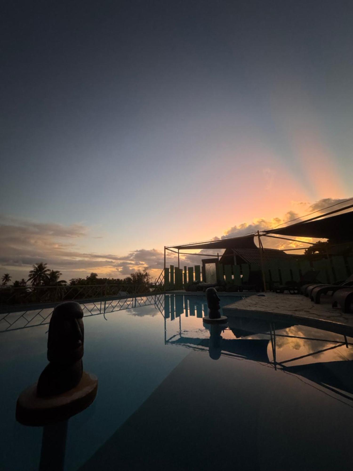 Fare Arana Moorea Guesthouse Atiha エクステリア 写真