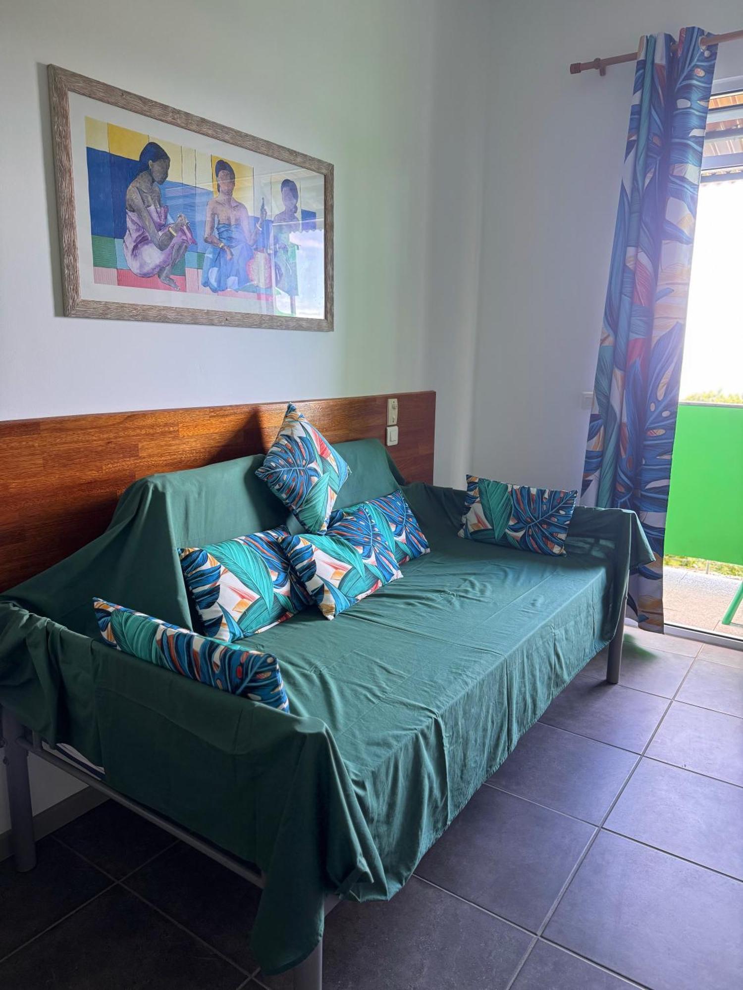 Fare Arana Moorea Guesthouse Atiha エクステリア 写真